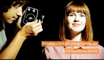 Vídeo de las salidas laborales y el salario que obtendrá un graduado a Distancia de la Formación de Producción de Cine y Televisión